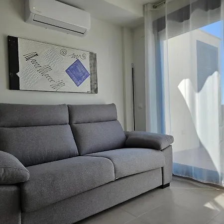 Realrent Neo Mediterraneo Apartment Barrio-Mar